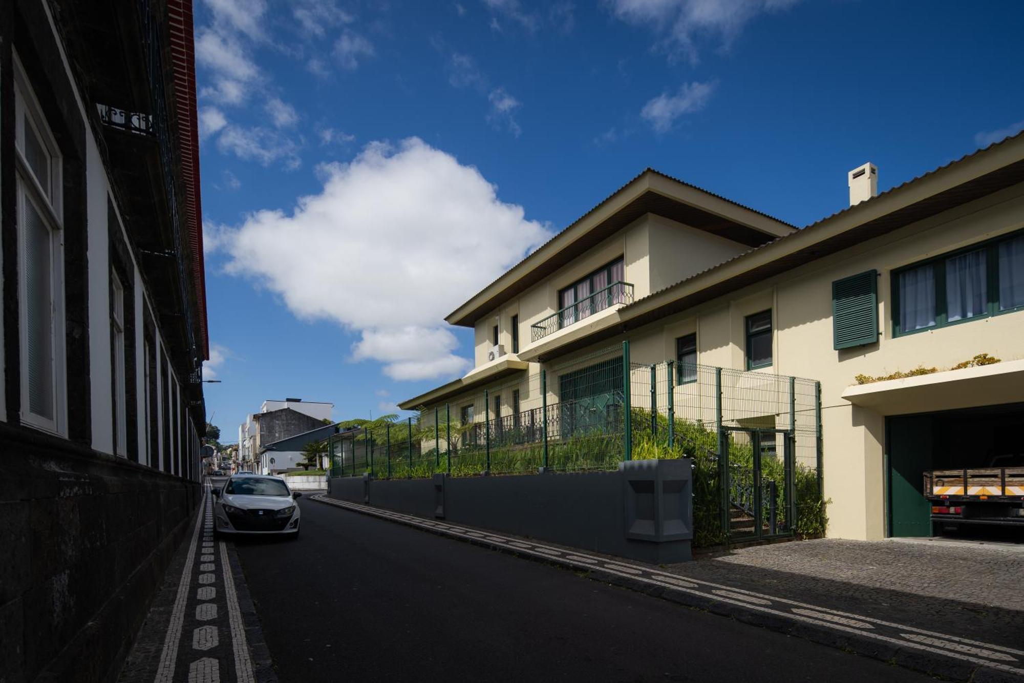 Casa Dos Arcos - Studios & Pool Ponta Delgada Exterior foto